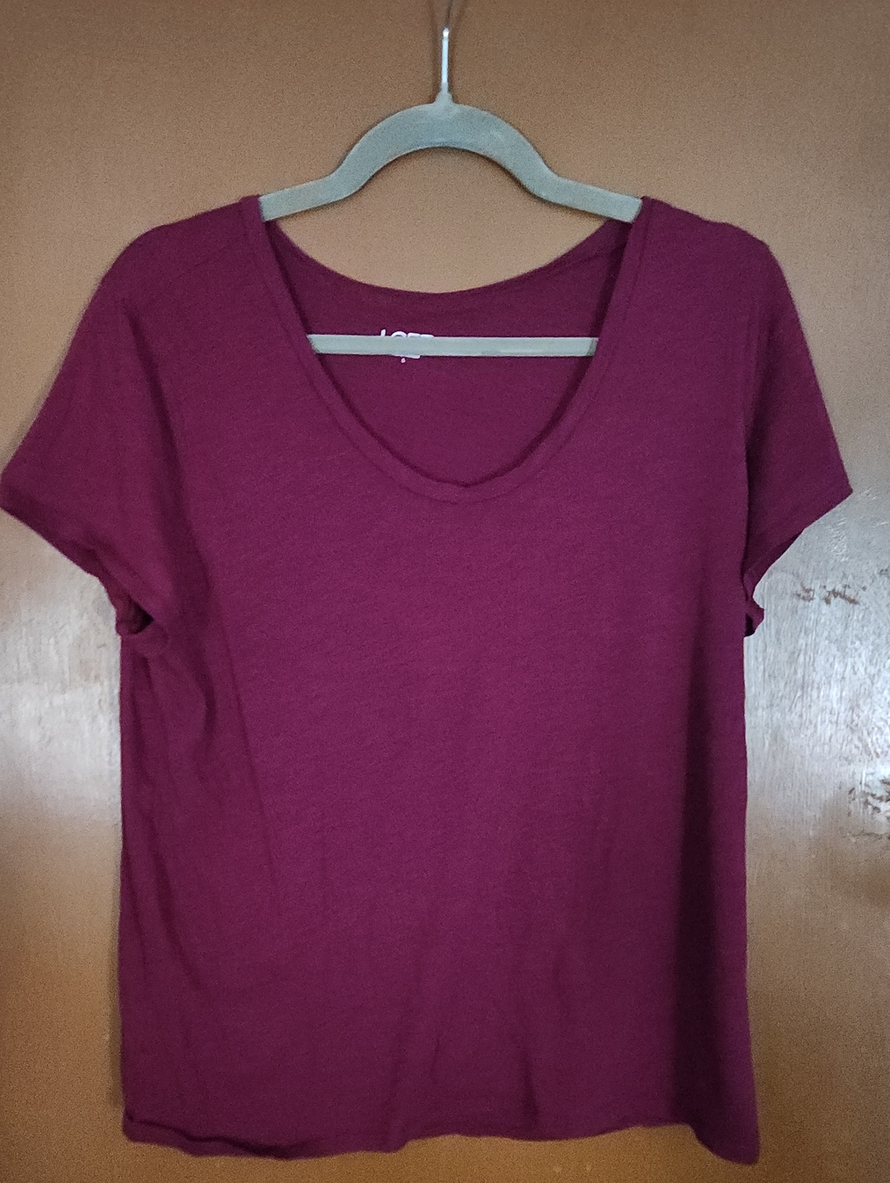 LOFT Berry Scoop Neck Short Sleeve Tee